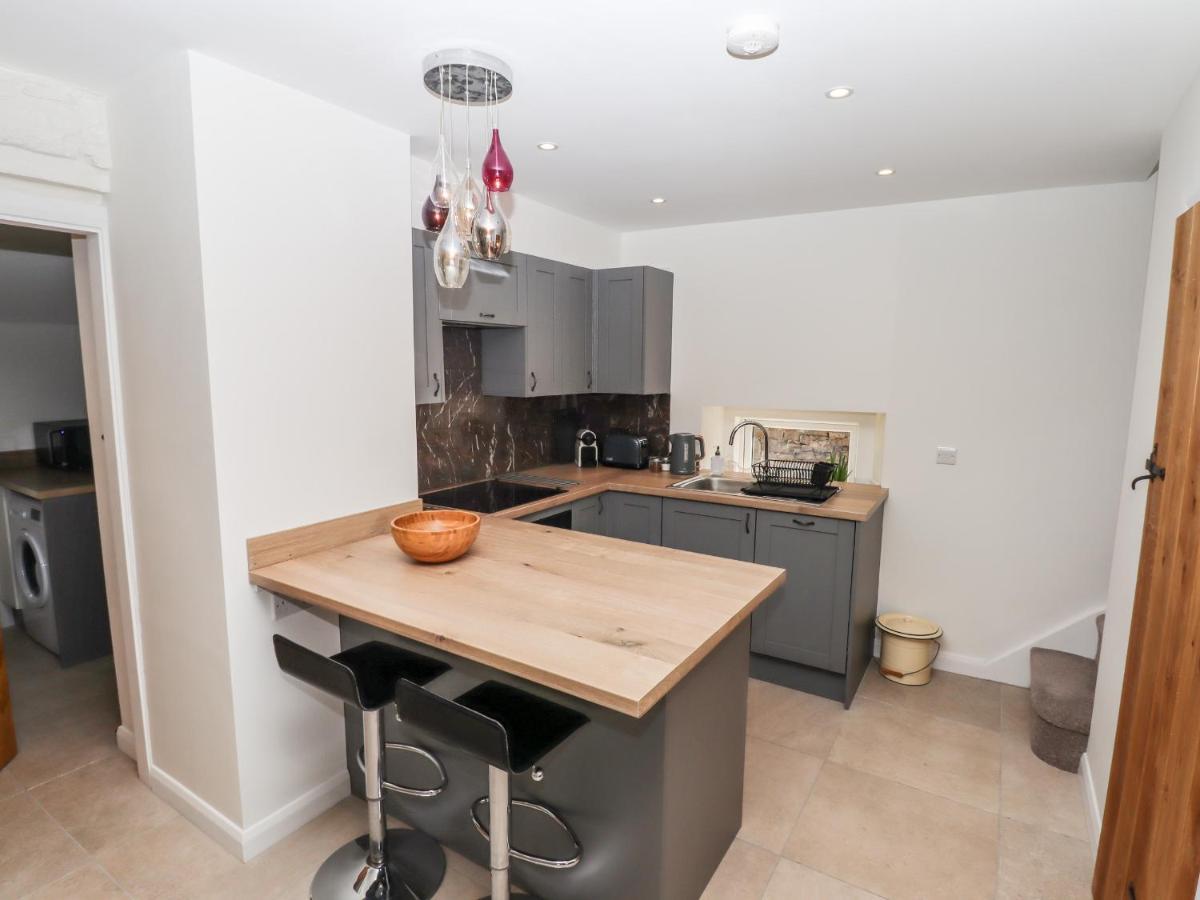 Villa Walnut Barn Belper Exterior foto